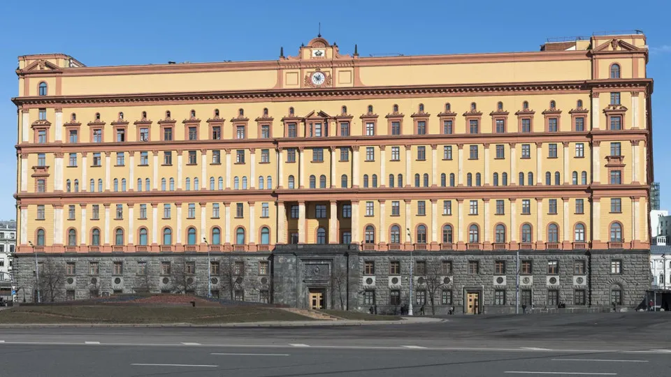 Руководитель Пограничной службы ФСБ заявил о нарушениях пограничных соглашений со стороны Финляндии и Эстонии, росте провокаций и необходимости готовиться к разным сценариям на западных границах России.