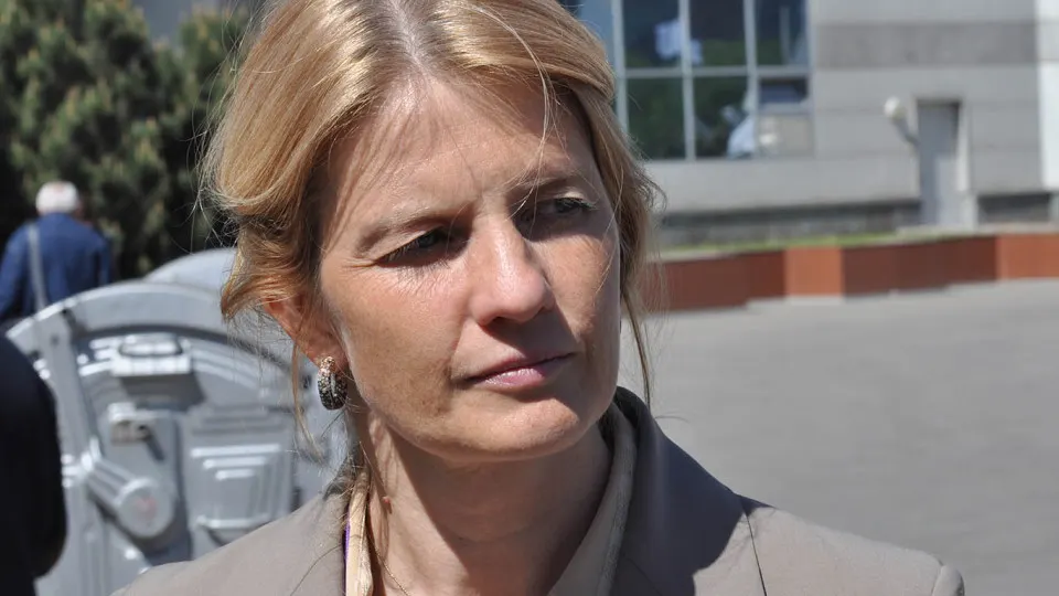 Наталья Касперская выступила с резкой критикой ограничений в рунете после переговоров с сотрудниками Второй службы ФСБ. Источники отмечают, что встреча показала разрыв между технологическими экспертами и новыми кураторами интернета, и участники рынка сомневаются в способности Касперской добиться изменений.