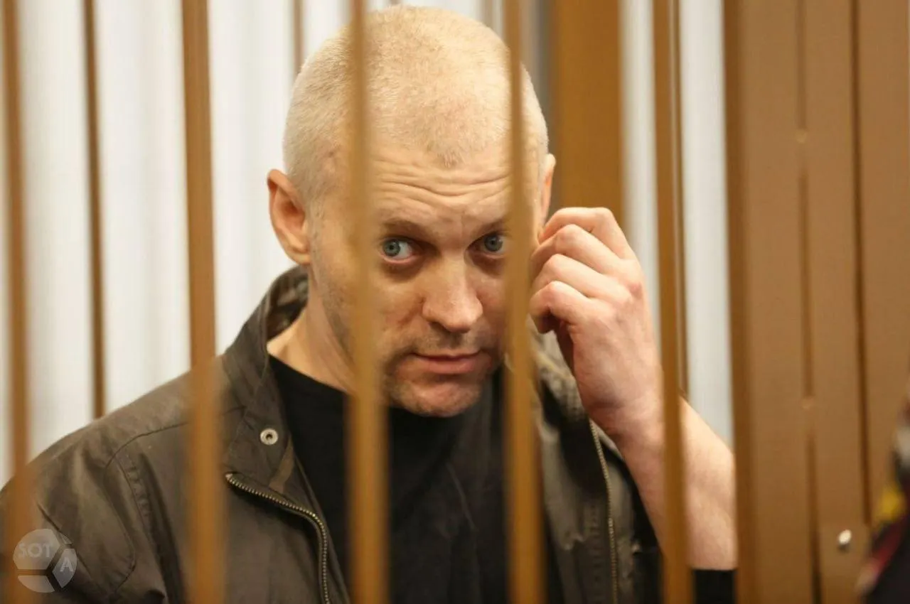 Коротко: дроны атаковали здание Нижегородского областного суда; пересмотр и апелляции по нескольким резонансным делам; в Курской области 332 пропавших; в Челябинске вернут танковое училище; мнения прохожих о международной напряжённости и отзыв актрисы о спектакле «Минотавр».