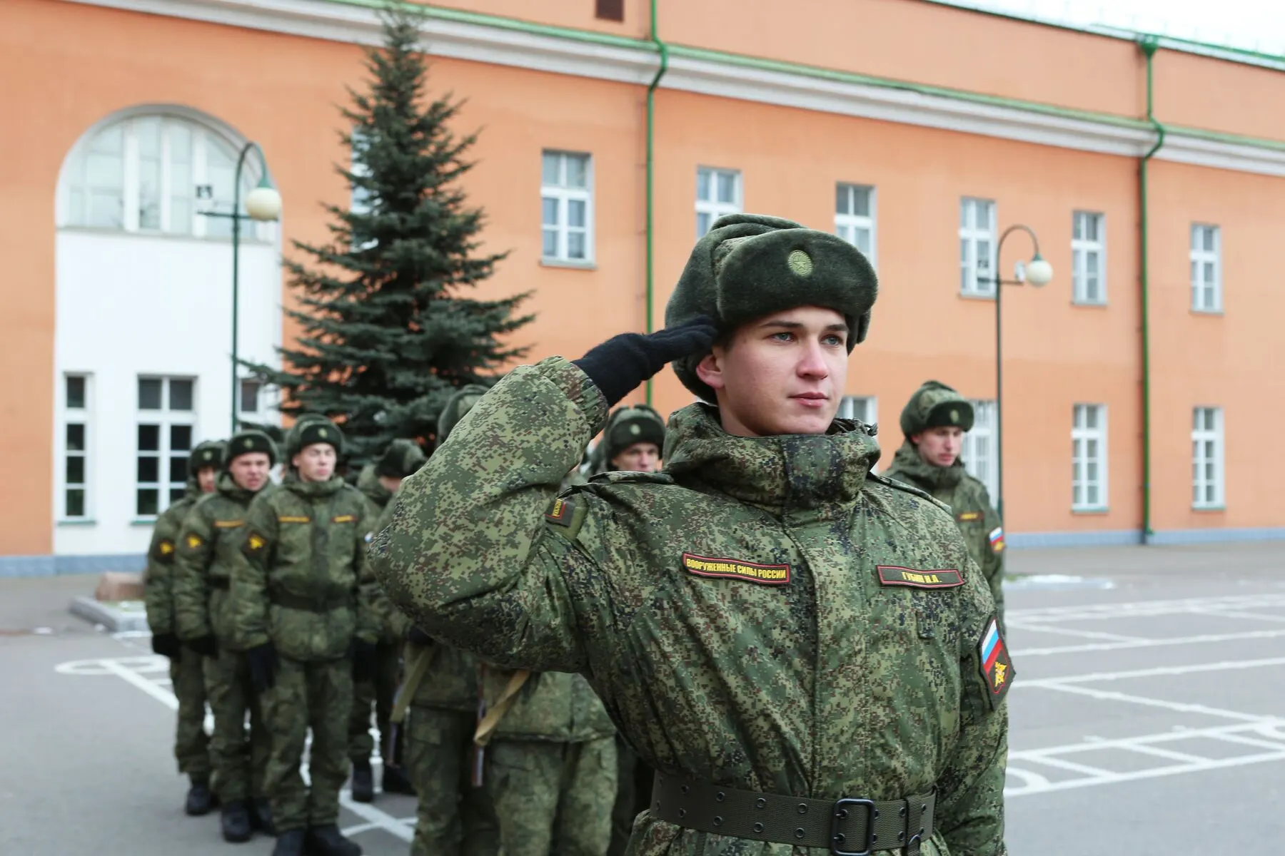 Генпрокуратура подготовила проект приказа о прокурорском надзоре за воинским учётом и призывом: прокуроры получат полномочия проверять работу военкоматов, МВД, ФСИН, работодателей и учебных заведений, а также законность предоставления броней и ведение личных карточек.