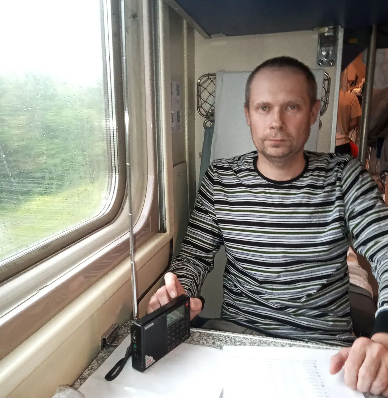 Михаил Шарыгин, ранее приговорённый к трём годам заключения по статье об участии в экстремистской организации, отбыл срок в исправительной колонии №13 в Свердловской области и вернулся домой.