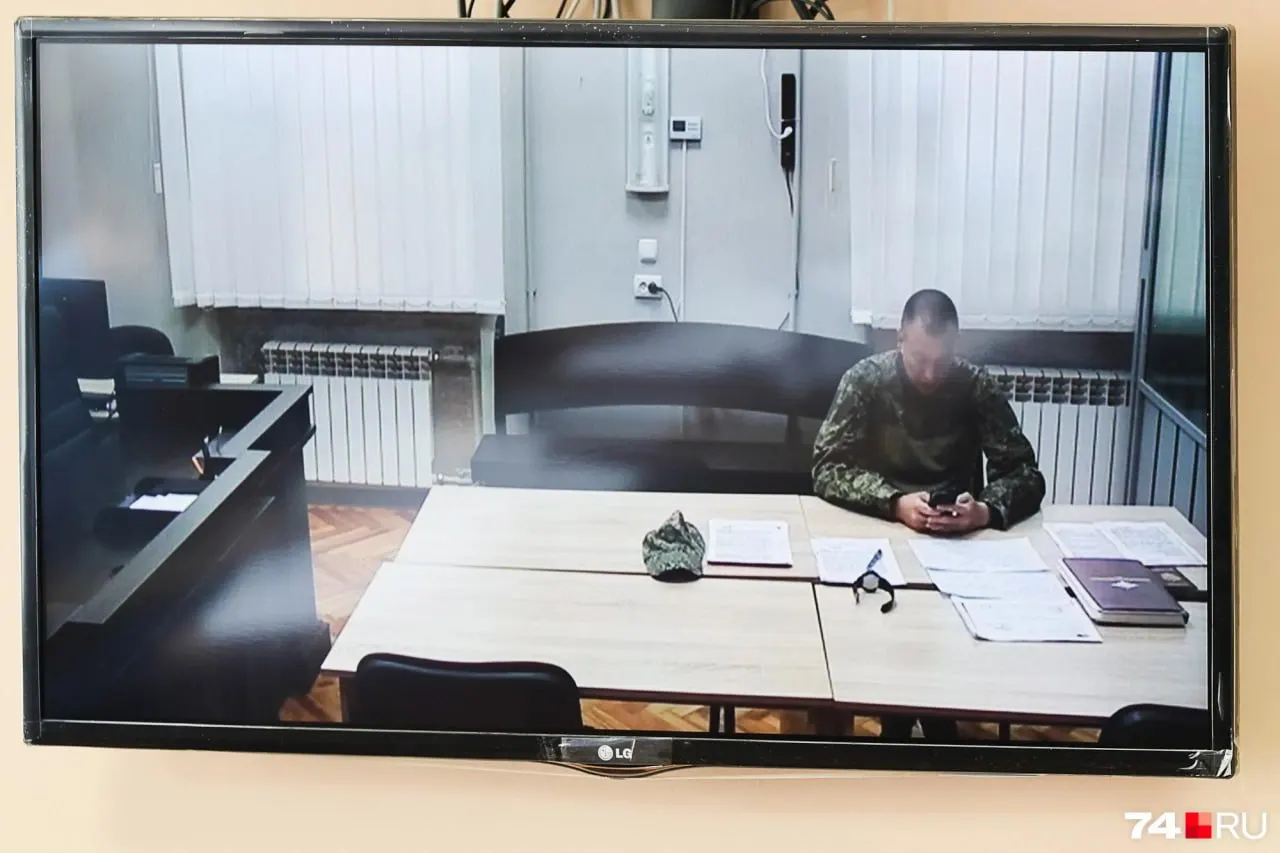 Суд завершил рассмотрение дела бывшего руководителя челябинского управления МВД Андрея Меньшенина: ему отказали в восстановлении на службе. На заседании допросили свидетеля, изучили письменные материалы. Ранее Меньшенин ушёл добровольцем на СВО и связывался из зоны боевых действий.