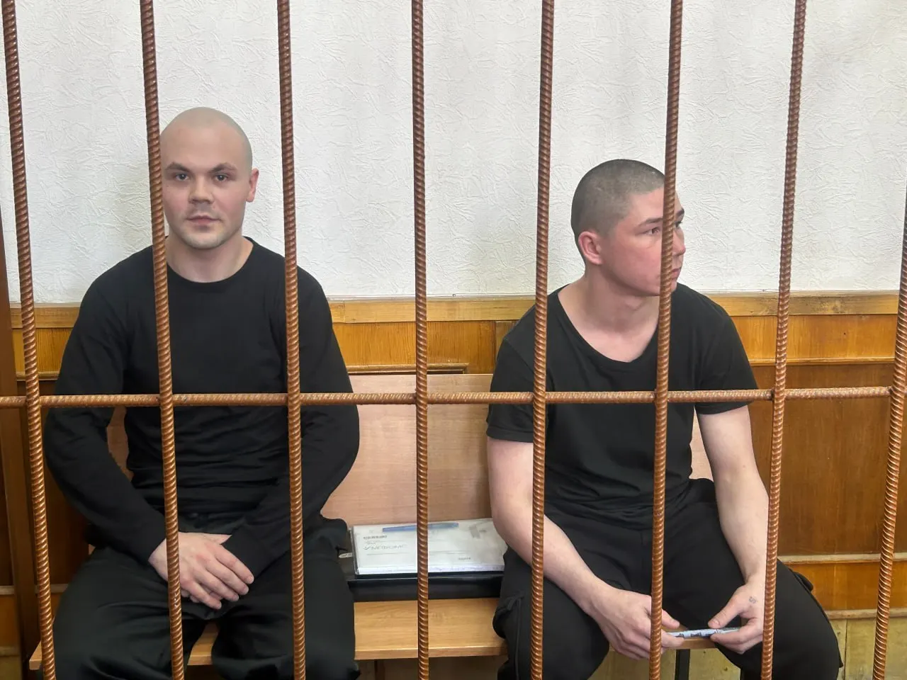 Гособвинение запросило снижение срока только для Ивана Корюкова из‑за ошибки при суммировании наказаний; для Александра Черепанова такой меры не требуют.