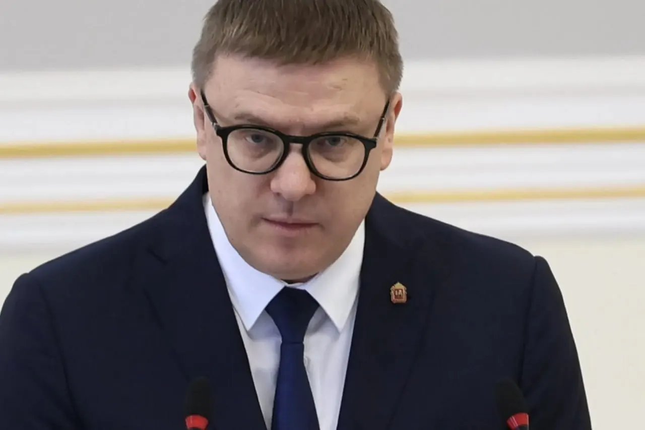 Губернатор предложил изменить устав региона, чтобы разнести полномочия главы области и руководителя правительства — в настоящий момент эти роли совмещены.
