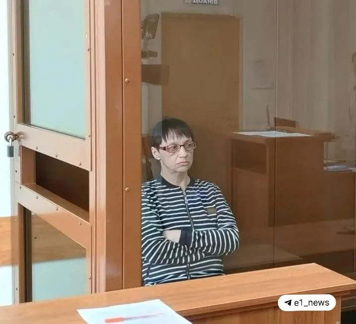 Жительницу Первоуральска обвиняют в убийстве инвалида третьей группы. По делу она утверждает, что жертва якобы неоднократно её избивал; обвиняемой грозит до 15 лет лишения свободы.