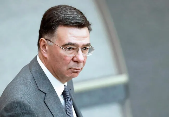 Заместитель министра иностранных дел Александр Панкин на Петербургском международном экономическом форуме заявил, что экономика России устойчива и не сводится к роли поставщика сырья.