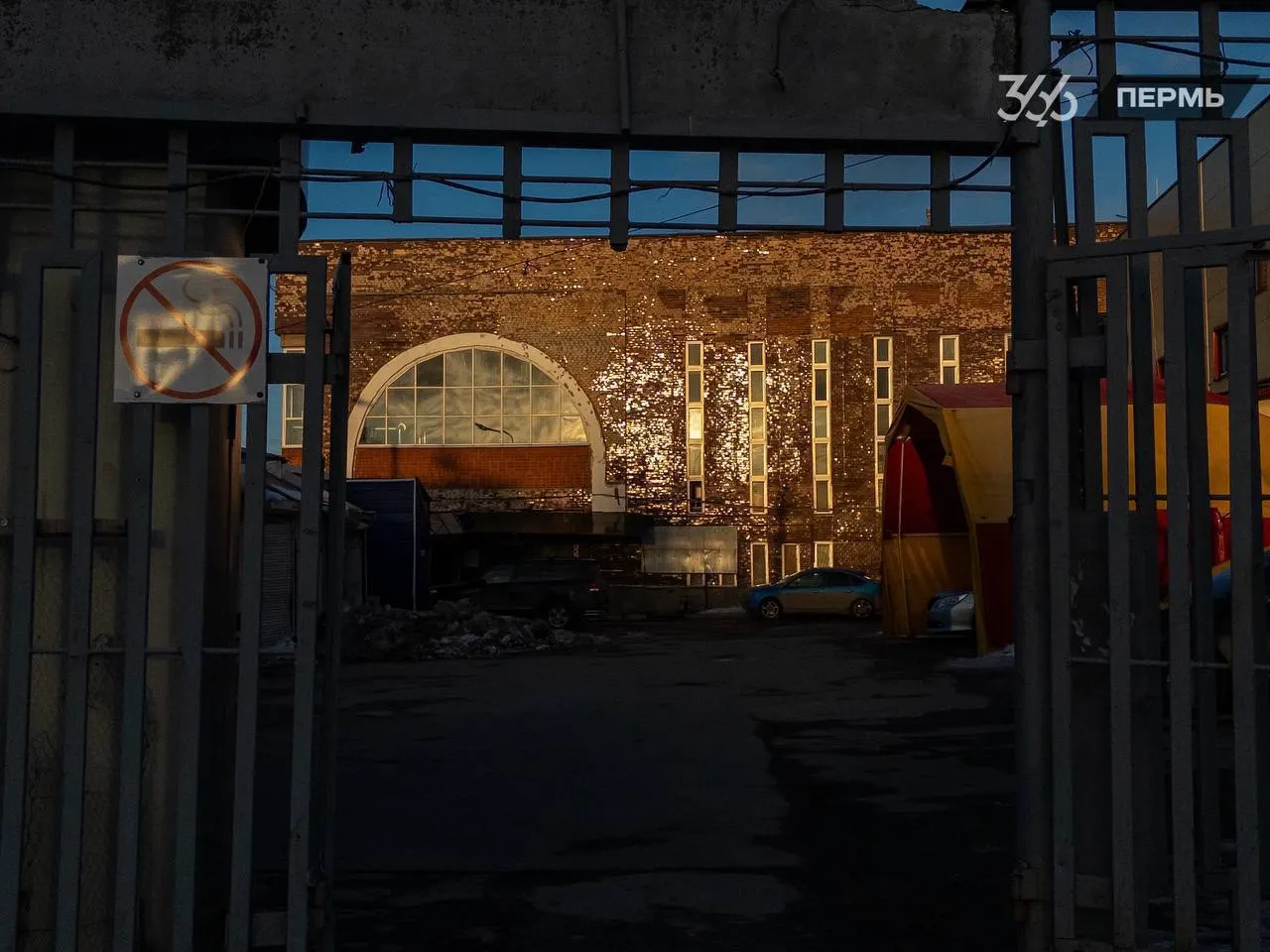 Краткий обзор: итоги праймериз, перспективы ветеранов в городской думе, проблемы малого бизнеса и переход актёра в другую партию.