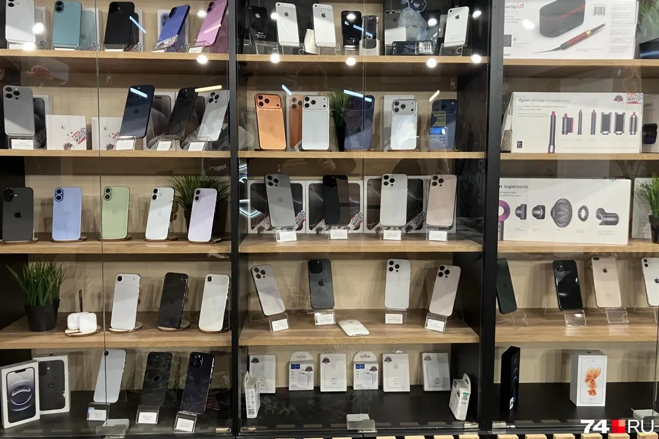 В&nbsp;Челябинске клиенты жалуются на&nbsp;задержки с&nbsp;доставкой дешёвых iPhone из&nbsp;ОАЭ