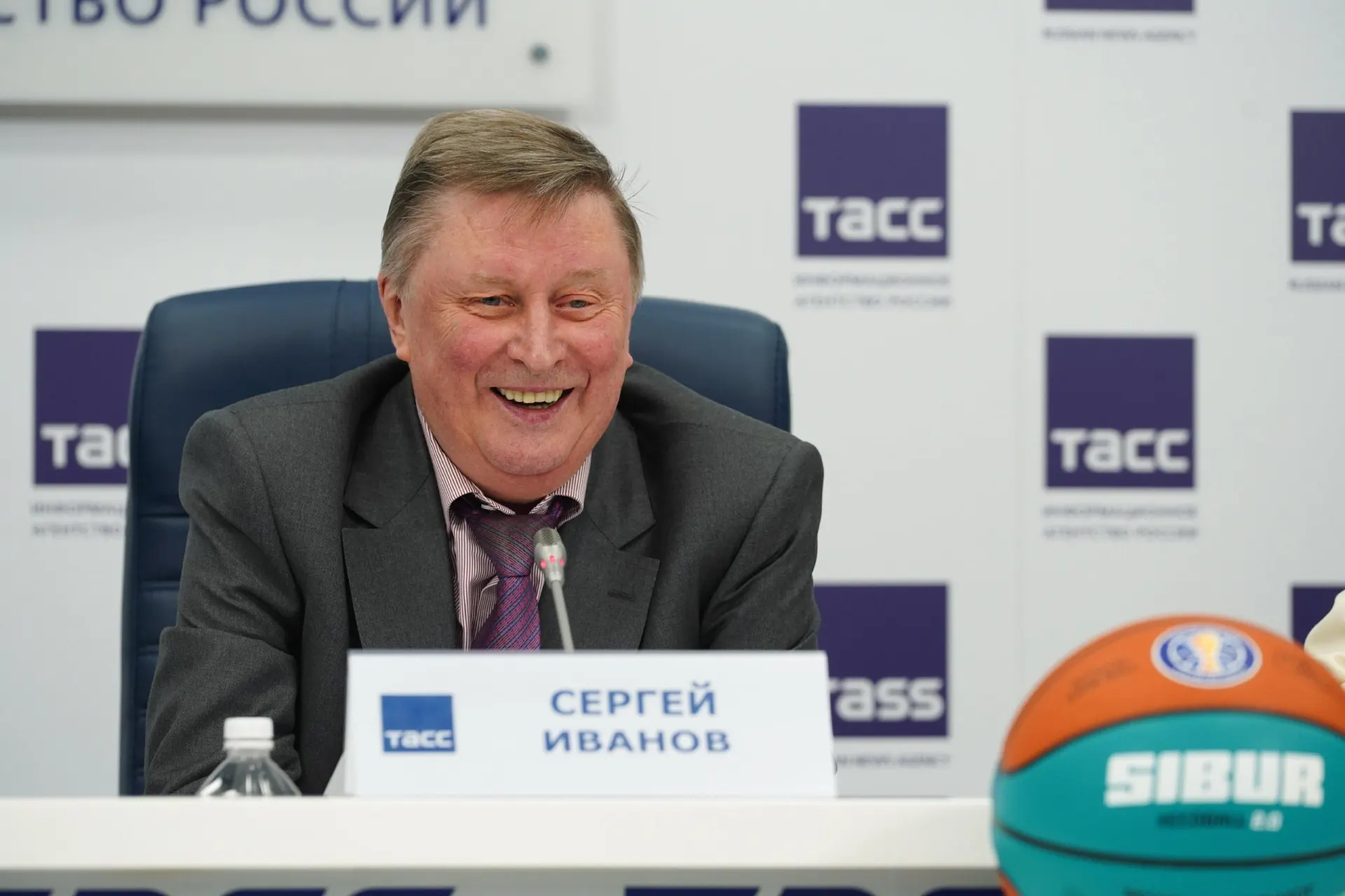 Государственный деятель скончался в 73 года; друг сообщил, что общались с ним три дня назад.