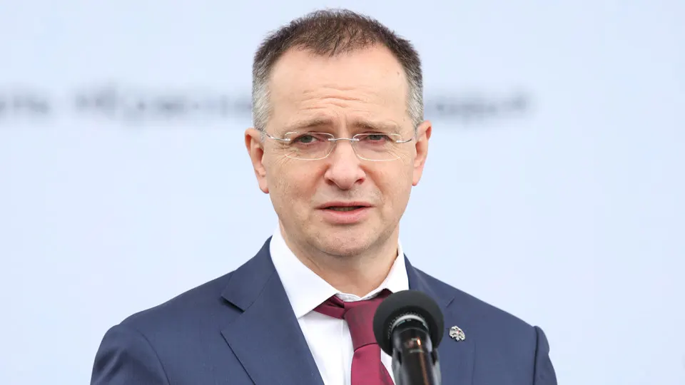 Помощник президента выступил за ужесточение госконтроля на всех этапах создания фильмов, предложил не допускать к прокату некачественные картины, финансируемые за счёт бюджета, и поддержал идеи по контролю исторического контента.