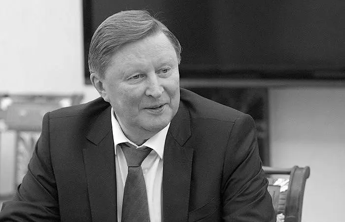 Ему было 73 года. В 2001—2007 годах он возглавлял Министерство обороны, позднее работал спецпредставителем президента.