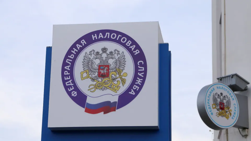 Проект о заморозке порога по НДС затронет только тех, кто работает на упрощённой системе; владельцы патента остаются под угрозой снижения порога и ухода бизнеса в тень.