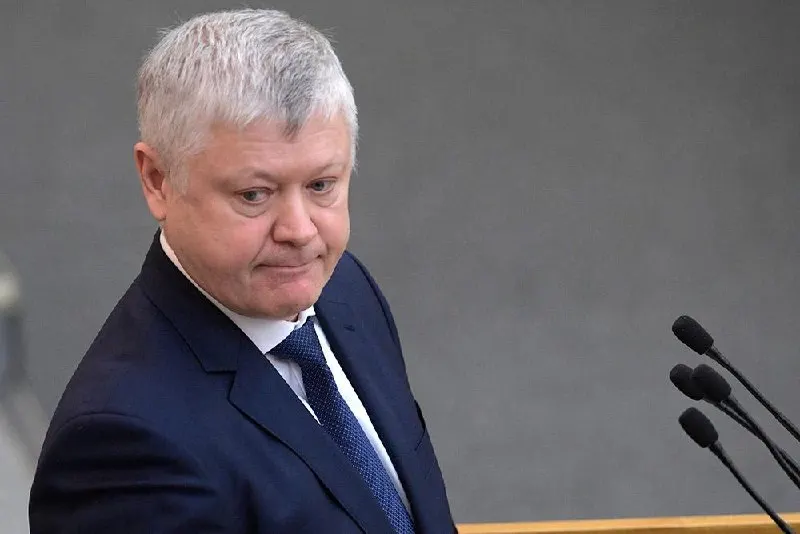 Председатель комитета по безопасности сообщил, что свыше 360 зарубежных структур признаны враждебными и выдворены из страны; более 60 — по материалам комиссии. Утверждается также принятие 46 законов «о защите суверенитета».