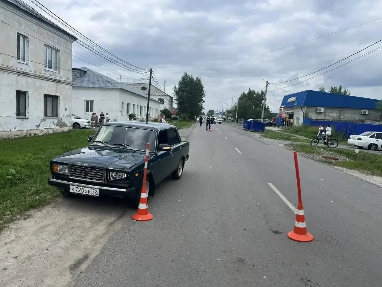 Мальчик выбежал на проезжую часть из‑за мусорных баков в месте без пешеходного перехода; за рулём был 25‑летний местный житель, он был трезв, сообщили в Госавтоинспекции.