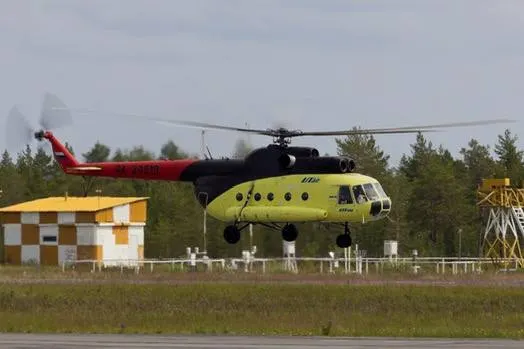 Центральный окружной военный суд в Екатеринбурге признал подростка виновным в групповом теракте; поджог Ми‑8 совершён, когда ему было 14 лет. Сообщника поместили в закрытое учебное учреждение.