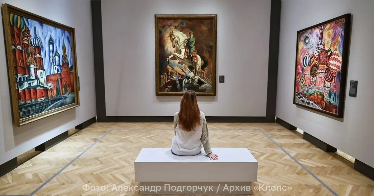С 1 сентября Минкульт предлагает увеличить годовой лимит «Пушкинской карты» с 5 до 7 тыс. рублей. Молодёжи 14–22 лет дополнительно предложено выделять до 2 тыс. руб. в год на посещение кино и цирка. Изменения вступят в силу при утверждении — с 1 сентября 2026 года.