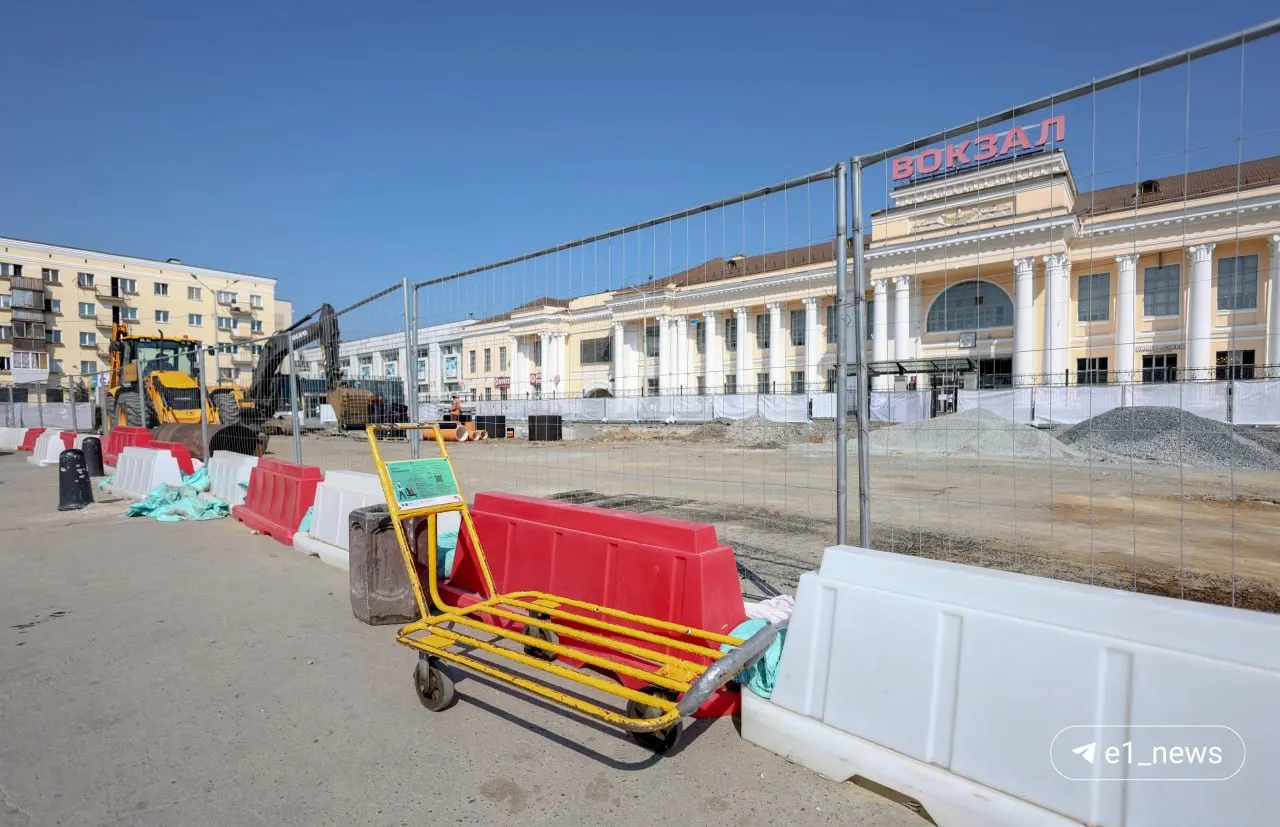 На&nbsp;Привокзальной площади Екатеринбурга перенесли автобусную остановку