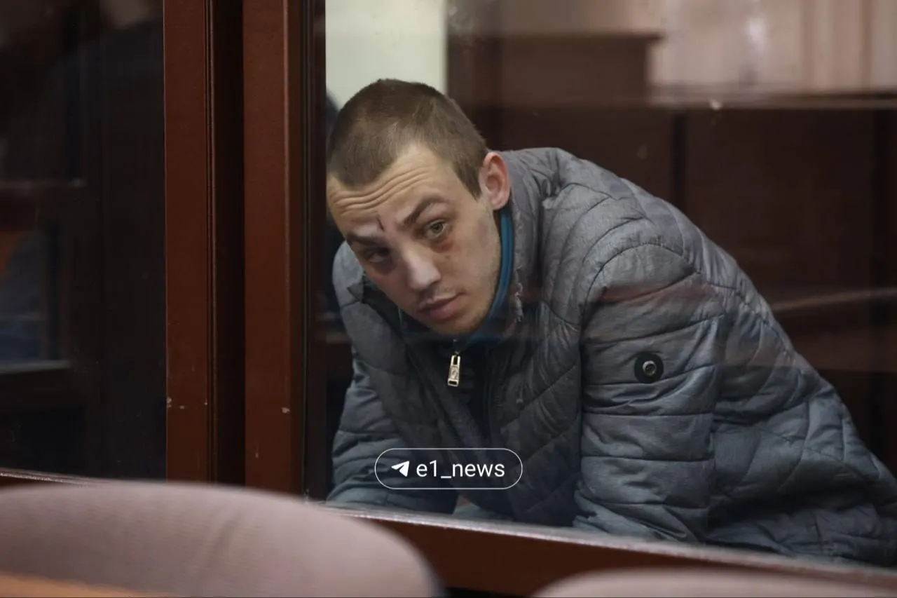 Михаил Леханов, известный как «Миша Соль», обвиняется в убийстве Александра Такаева. Ранее его задерживали за кражу алкоголя; в апреле между мужчинами возник конфликт, после которого Леханов вернулся с ножом и смертельно ранил соперника.
