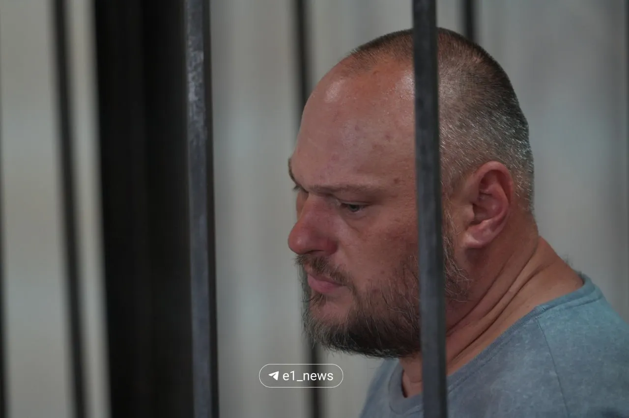Александра Реверука, задержанного в связи со смертью учёного Никиты Зезина, поместили в следственный изолятор до 26 сентября.