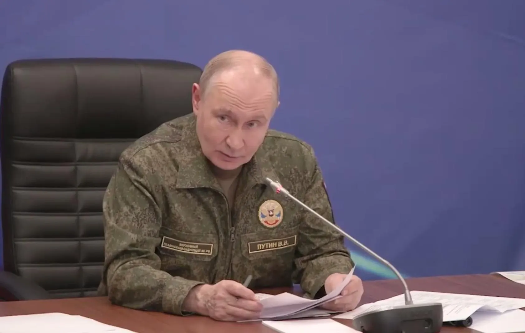 Президент сообщил, что российские войска взяли под контроль Константиновку в Донецкой Народной Республике; подробности пока не уточняются.