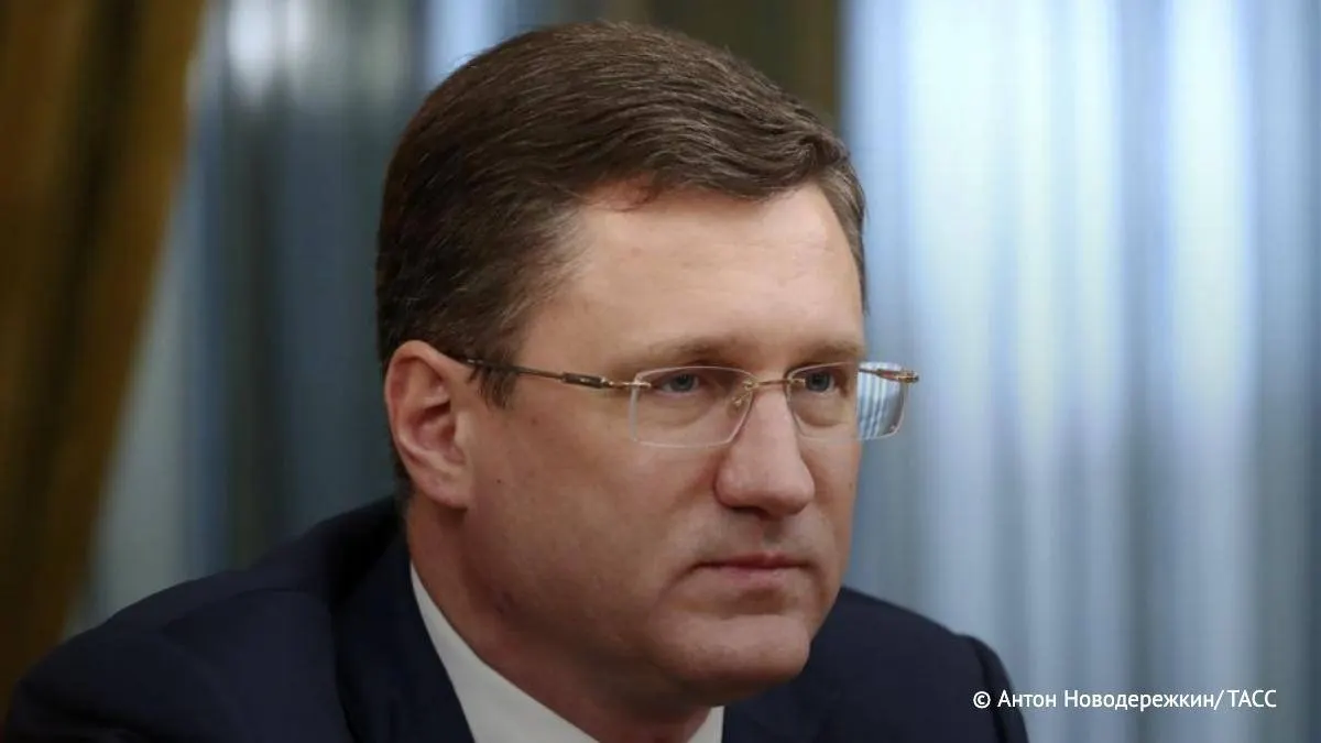 Вице‑премьер Александр Новак сообщил о договорённостях с Казахстаном о поставках излишков топлива в Россию и о продлении запрета на экспорт бензина до конца года.