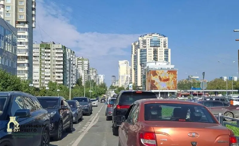 За последние два месяца в регионе появилось шесть объявлений о продаже заправочных станций — цены варьируются от 2 до 27 млн рублей. Также упоминается сеть Atom Oil с девятью АЗС в Реже, Алапаевске и Артёмовском, подтверждений этому пока нет.