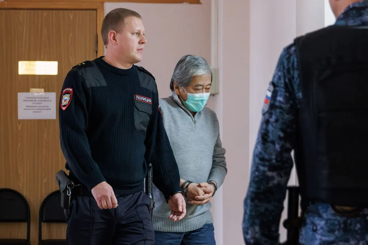 Дело Пака, осужденного за гибель Екатерины Буравлевой после наезда кроссовером BMW, поступило в третий состав уголовной коллегии Верховного суда России.