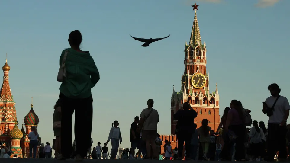 По данным Росстата за второй квартал 2026 года безработица выросла в Москве и регионах Урала; аналитики оценивают динамику и влияние макроэкономических факторов на регионы.