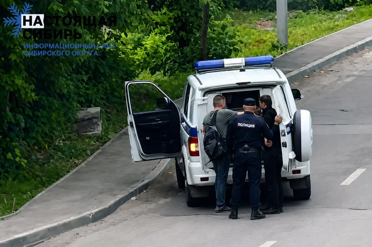 За первые шесть месяцев 2026 года число контрактников сократилось, а госкомпании и бизнес активизировали поиск кадров по мобилизационному учёту на фоне больших потерь армии.
