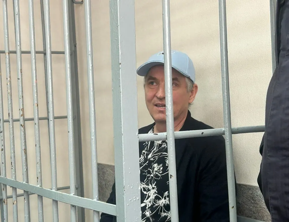 Суд признал незаконными действия администрации СИЗО-1 по отказу отправлять жалобы правозащитника в госорганы. Соколов получил компенсацию в размере 1000 рублей и продолжает находиться под стражей по делу о госизмене.