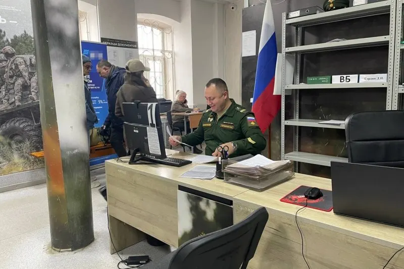 Официальные лица опровергли слухи о мобилизации; эксперты считают, что распространение подобных материалов — попытка повлиять на общественное мнение.