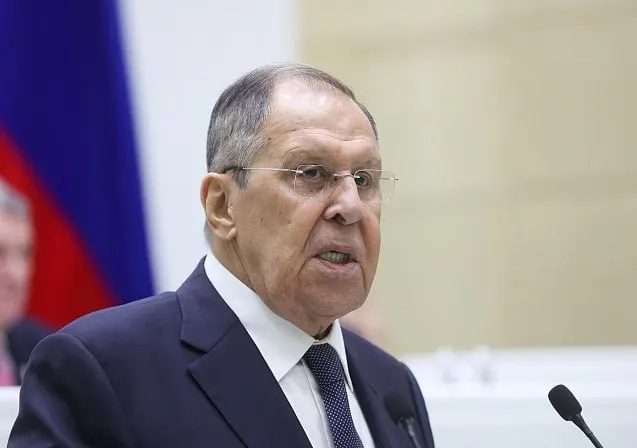 Лавров заявил, что закрытие немецких дипломатических миссий после инцидента с беспилотником в Лейпциге демонстрирует, что уроки истории не выучены.