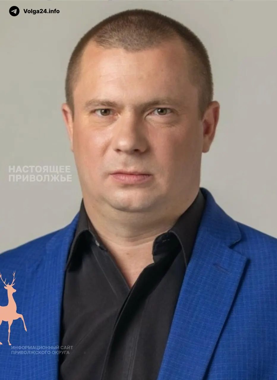 В Перми неизвестный напал на Бориса Коноплёва возле дома; кандидат отбился и не получил серьёзных травм. Рассматриваются версии о связи инцидента с предвыборной деятельностью и наблюдением за выборами. Ранее у кандидата была судимость за разбой, погашенная.