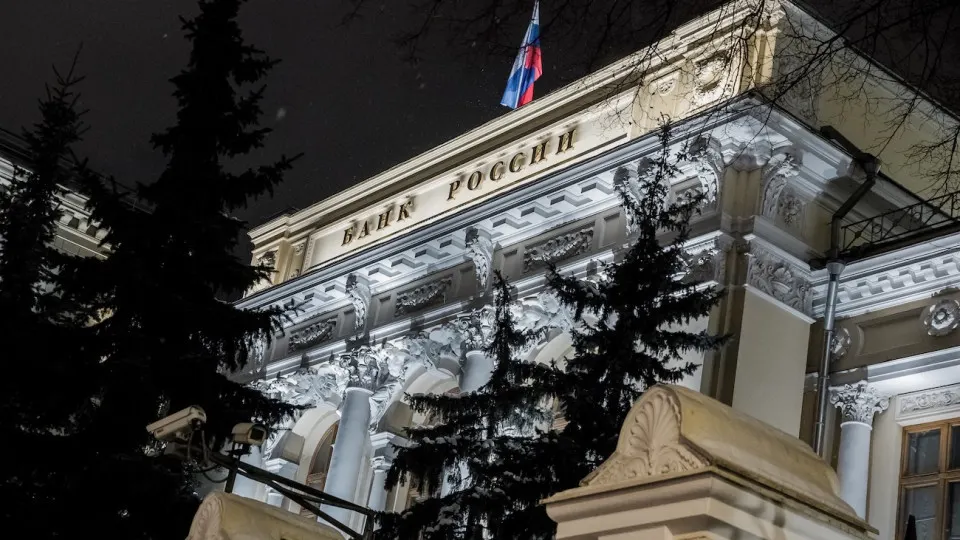 Банк России расширил возможности сообщать о реальном контроле над финансовыми организациями и запустил новые анонимные каналы для сообщений о нарушениях на рынке и инсайдерской деятельности.