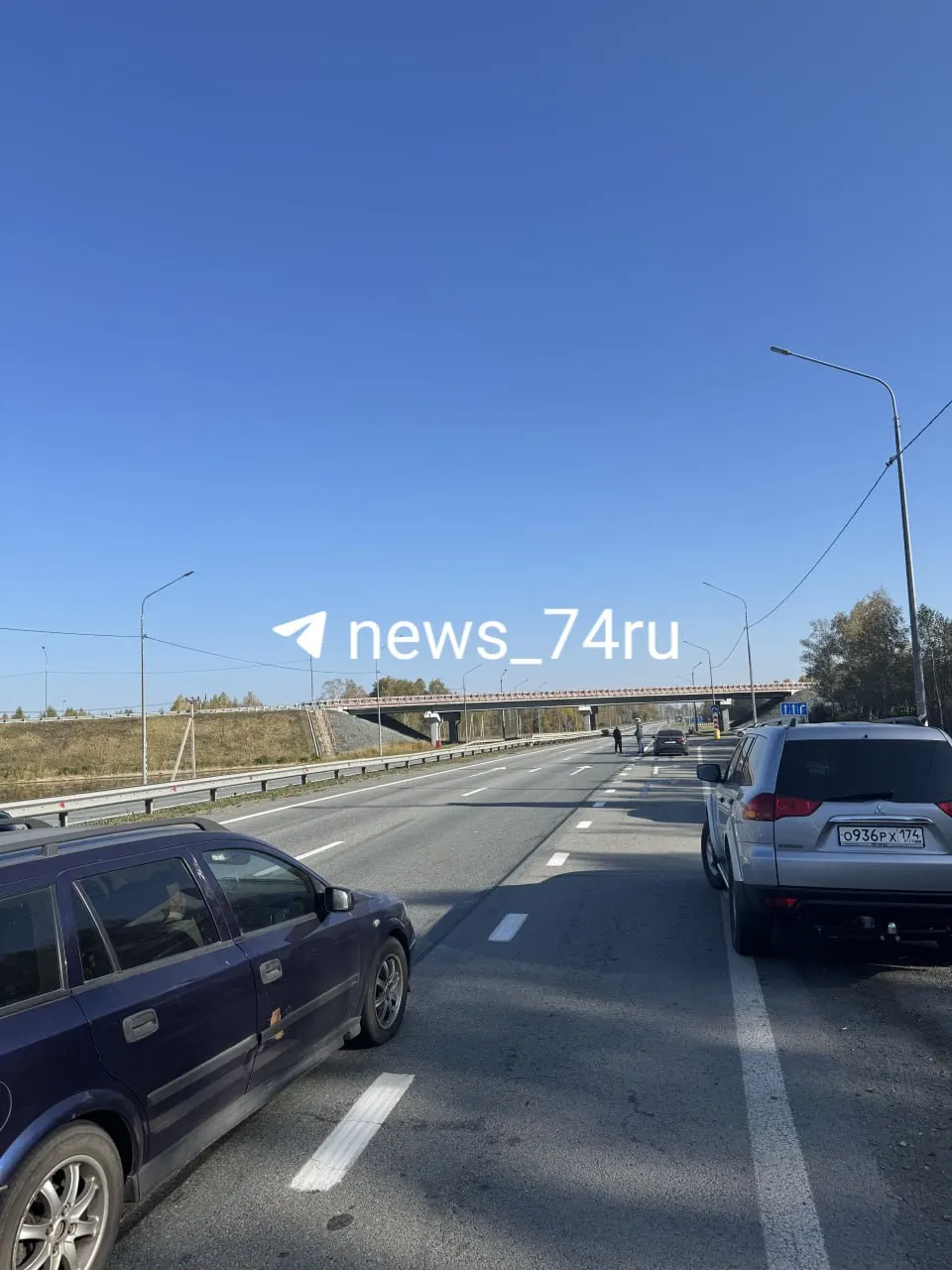На участке А-310 в районе Дубровской развязки выполняются работы по переносу линии электропередачи; движение временно перекрыто, применяется реверсивное движение.