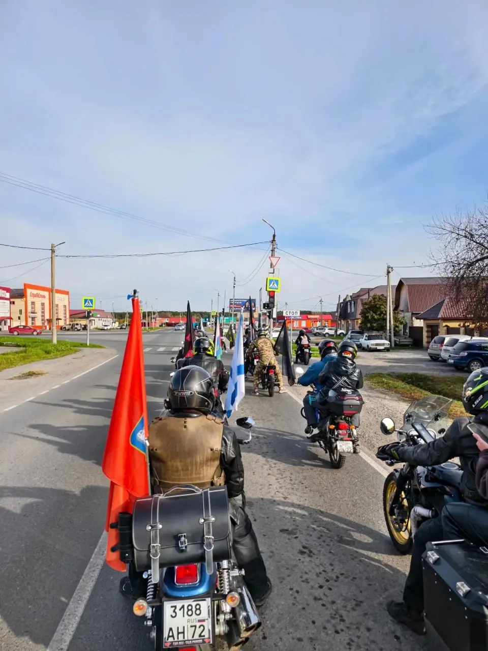 Совместное закрытие мотосезона прошло в трёх городах Тюменской области: Тюмени, Заводоуковске и Ялуторовске, с выступлениями групп и угощениями.