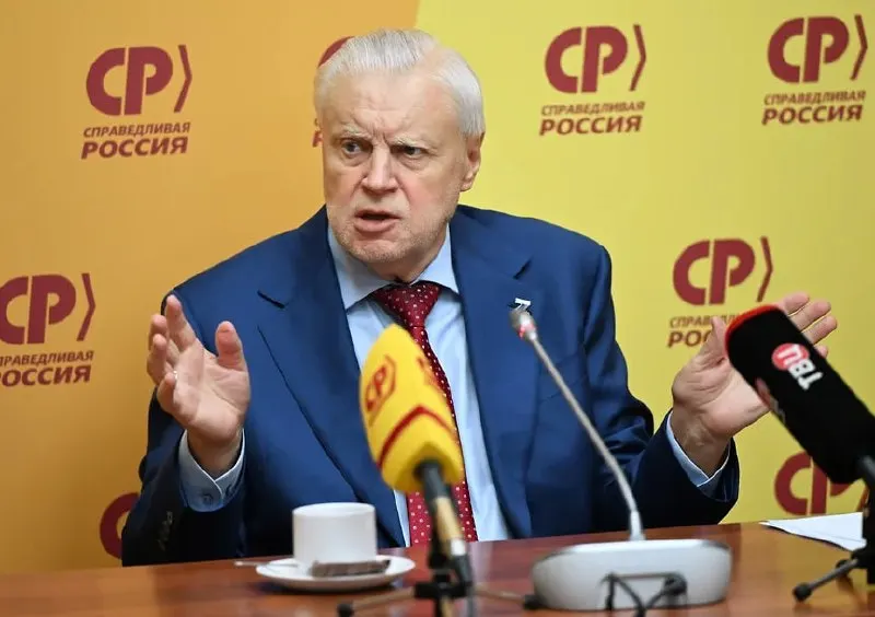Лидер партии заявил о возвращении к работе и указал на объективные трудности, связанные с СВО, как на причину снижения рейтинга.
