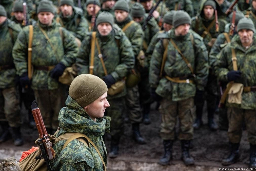 Новые судебные решения подтверждают право близких погибших мобилизованных на освобождение от призыва; на практике военкоматы по-разному трактуют этот статус.