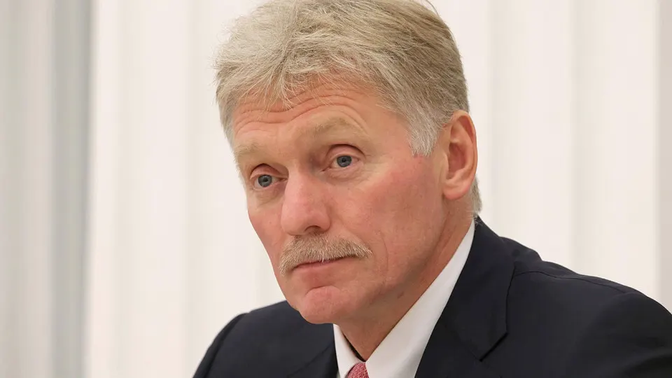 Кремль уверяет в успехах сил на Донбассе, тогда как аналитики ISW предупреждают о задержках и дезинформации со стороны военного руководства.