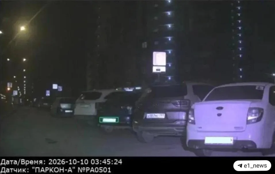 В регионе УФО введены штрафы за парковку с нарушением правил постановки транспортного средства. Водители жалуются на новые требования и распорядок возле жилых домов.