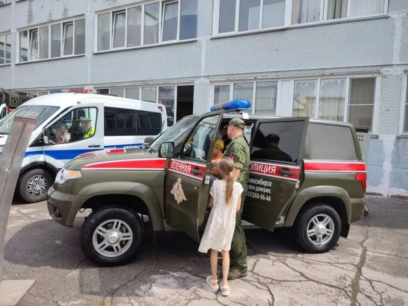 Минобороны предлагает расширить полномочия военной полиции, включая опрос граждан, проверку документов и возможность работать в гражданской одежде по решению руководства.