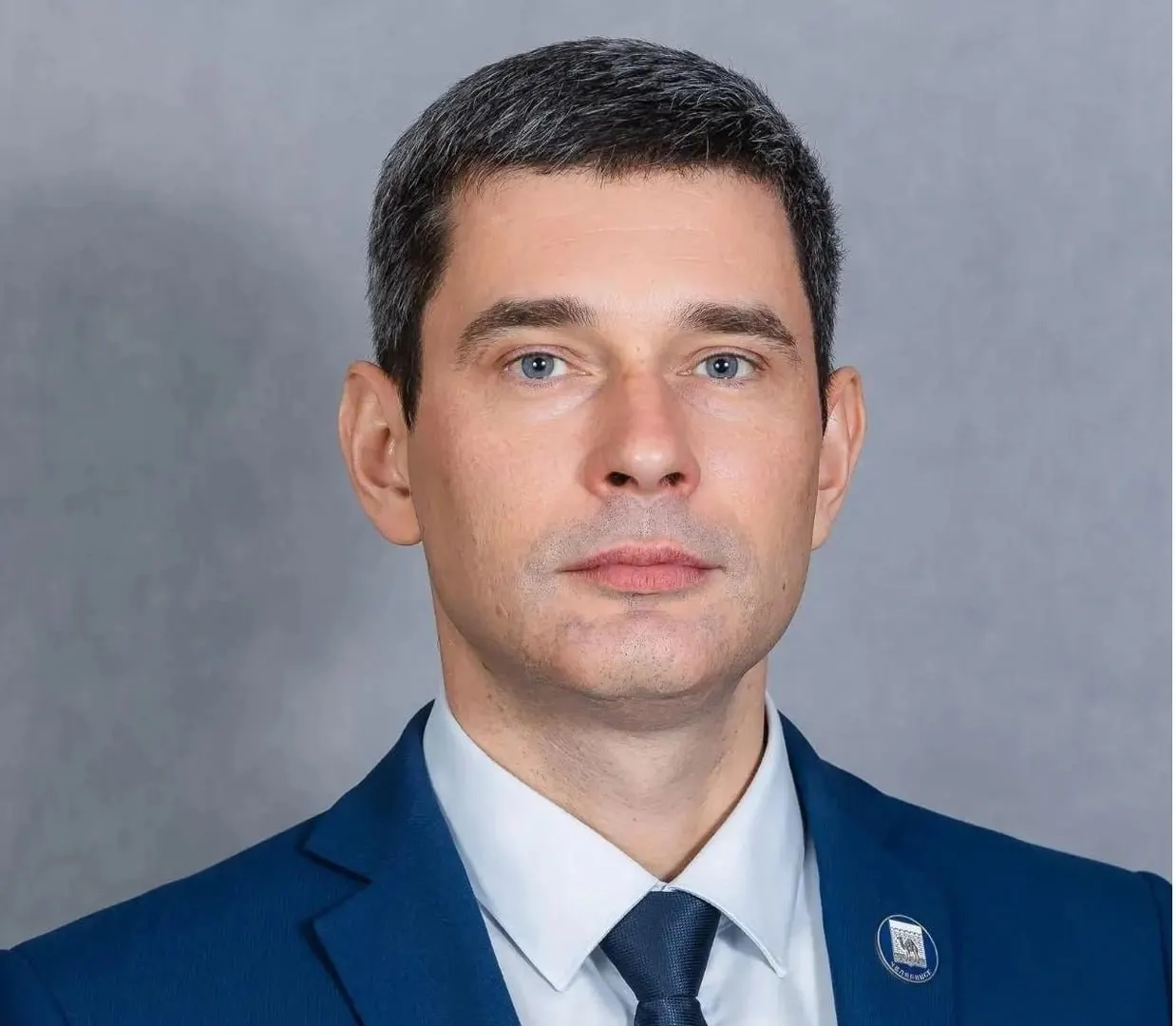 Назначен новый глава КУИЗО, а предшествующая руководительница стала замглавы Курчатовского района.