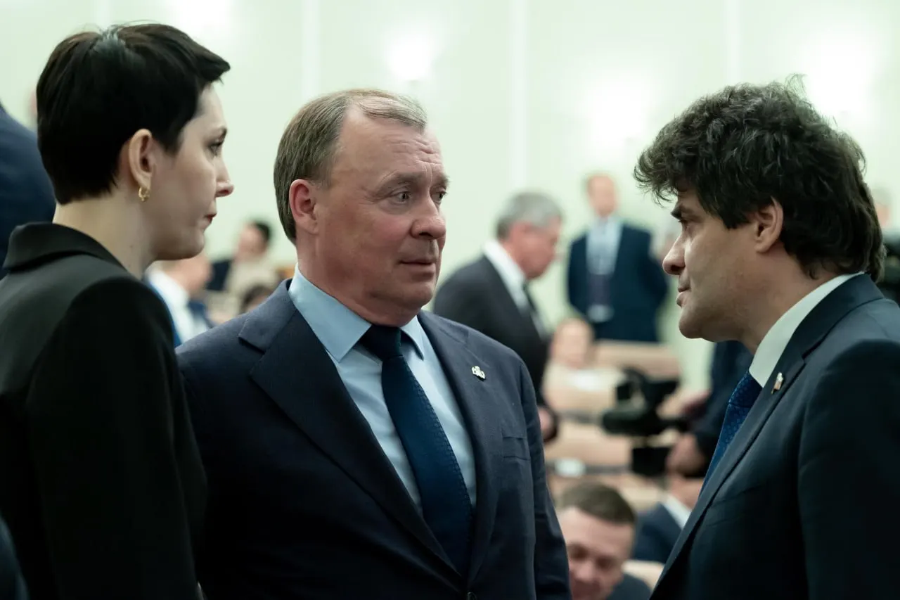 Региональная политика Екатеринбурга: Орлов займет место в Совете Федерации, а Высокинский станет депутатом Законодательного собрания.